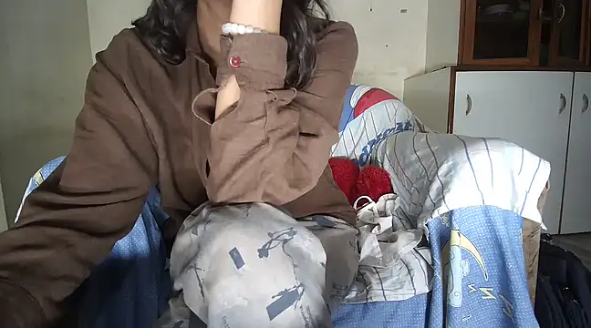 Snapshot of Kinjal_patel01 chatting on January 31, 12:28 am Kinjal patel01 online show from January 31, 12:28 am