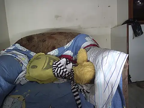 Snapshot of Kinjal_patel01 chatting on February 4, 7:51 am Kinjal patel01 online show from February 4, 7:51 am