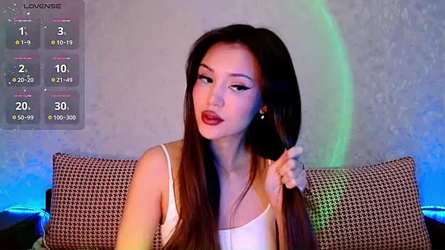 Snapshot of Min_Jee_ chatting on March 4, 3:26 pm Min Jee online show from March 4, 3:26 pm