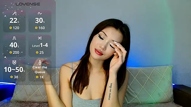 Snapshot of Min_Jee_ chatting on October 17, 1:31 am Min Jee online show from October 17, 1:31 am