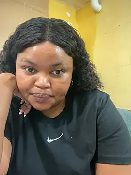 Curveysinaa online show from March 6, 11:58 am