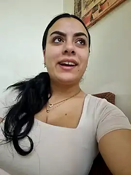 ElyzaIbarra online show from February 27, 7:01 am