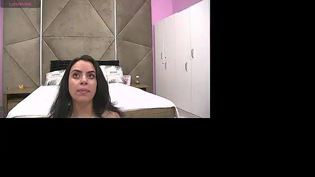 ElyzaIbarra online show from September 24, 5:33 am