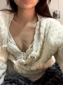 Aimeil online show from December 5, 7:27 am