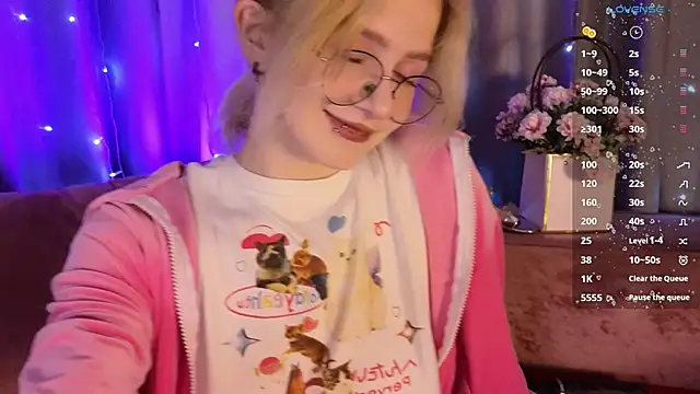 Snapshot of jenny_bunny_ chatting on January 10, 4:33 am jenny bunny online show from January 10, 4:33 am