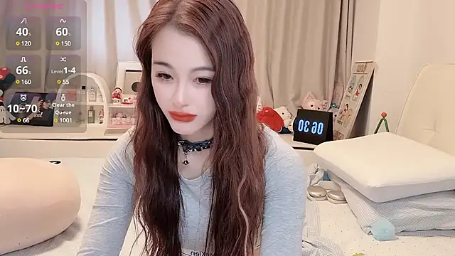 Snapshot of Neyllar chatting on February 23, 10:31 pm Neyllar online show from February 23, 10:31 pm