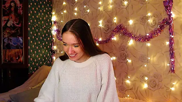 Snapshot of fluffy_kitty_ chatting on March 2, 3:56 am fluffy kitty online show from March 2, 3:56 am