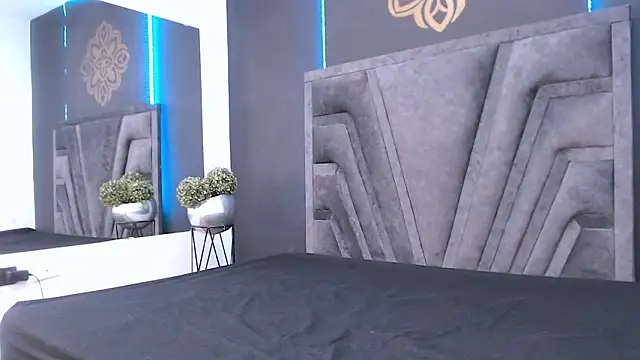 Snapshot of stefany_bro chatting on February 9, 11:58 am stefany bro online show from February 9, 11:58 am