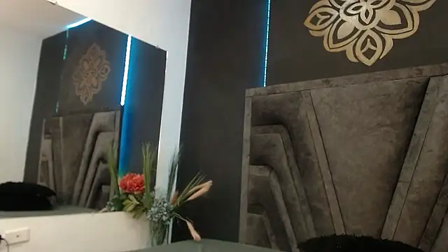 Snapshot of stefany_bro chatting on October 29, 11:12 am stefany bro online show from October 29, 11:12 am