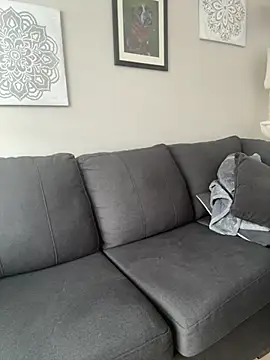 Snapshot of Sweetleeahxx chatting on March 6, 1:35 pm Sweetleeahxx online show from March 6, 1:35 pm