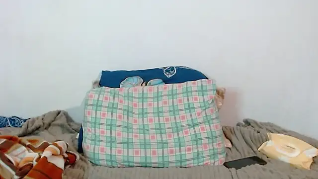 SallyMkn online show from October 18, 1:23 pm