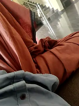 Shibuvyyyy online show from November 29, 7:22 am