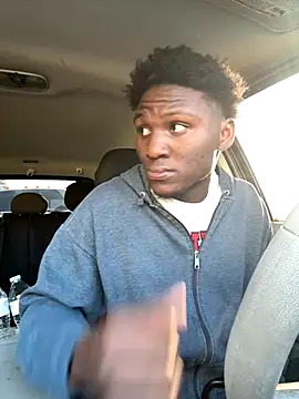 Festivitiesking1 online show from November 5, 8:53 pm