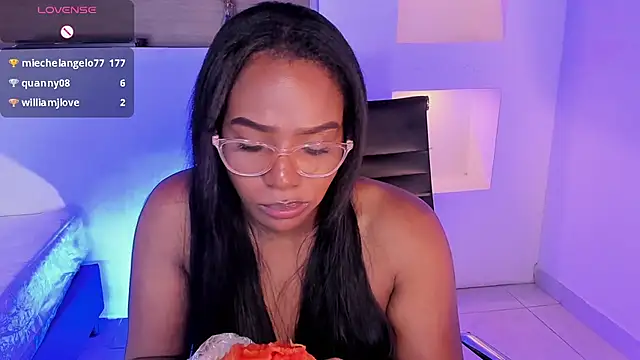 IvyBliss8 online show from January 30, 6:10 pm