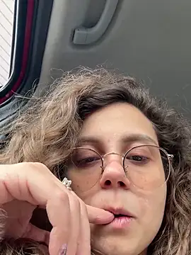 Snapshot of ItalianiMuli chatting on March 22, 2:14 pm ItalianiMuli online show from March 22, 2:14 pm