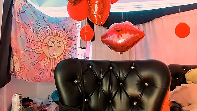 Snapshot of Agatha_humidity chatting on February 17, 7:42 pm Agatha humidity online show from February 17, 7:42 pm