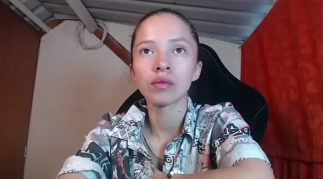 sweetdam12 online show from February 15, 2:33 pm