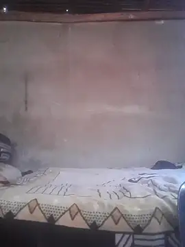 Snapshot of Kahlegodaddy chatting on December 11, 10:03 am Kahlegodaddy online show from December 11, 10:03 am