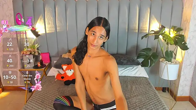 skyyfoxpraga online show from September 13, 12:49 pm