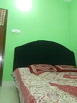 Snapshot of Taniya07 chatting on January 25, 8:53 am Taniya07 online show from January 25, 8:53 am