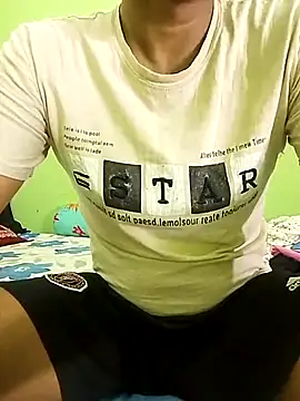 Snapshot of Taniya07 chatting on February 13, 5:01 pm Taniya07 online show from February 13, 5:01 pm