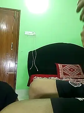 Snapshot of Taniya07 chatting on February 23, 6:39 am Taniya07 online show from February 23, 6:39 am