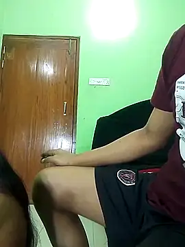 Snapshot of Taniya07 chatting on February 25, 4:10 pm Taniya07 online show from February 25, 4:10 pm