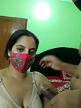 Snapshot of Taniya07 chatting on March 10, 9:07 pm Taniya07 online show from March 10, 9:07 pm