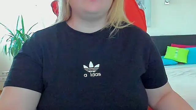 Doliss online show from September 12, 6:02 am