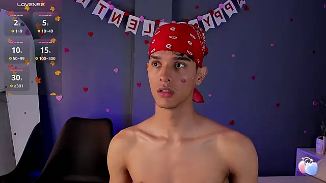 Snapshot of Busterspinter chatting on February 15, 6:12 am Busterspinter online show from February 15, 6:12 am