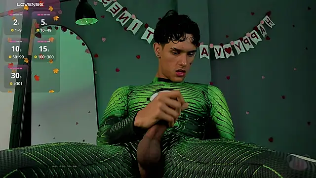 Snapshot of Busterspinter chatting on February 15, 9:16 am Busterspinter online show from February 15, 9:16 am