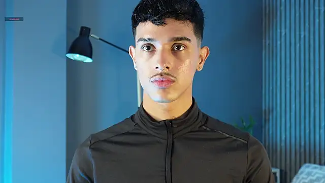 Snapshot of Busterspinter chatting on September 17, 4:30 pm Busterspinter online show from September 17, 4:30 pm