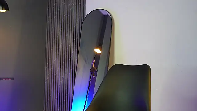 Snapshot of Busterspinter chatting on September 28, 6:13 pm Busterspinter online show from September 28, 6:13 pm