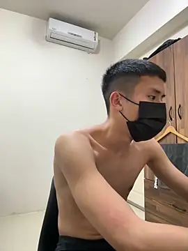 Benson18y online show from January 8, 1:31 pm