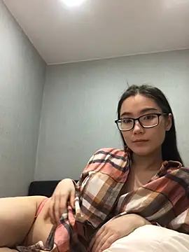 Milka23 online show from February 8, 11:12 am