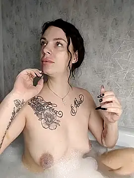 Lola Hale online show from January 30, 8:53 pm