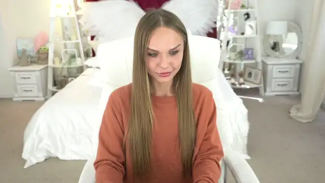 KiraGrayy online show from September 25, 12:53 pm