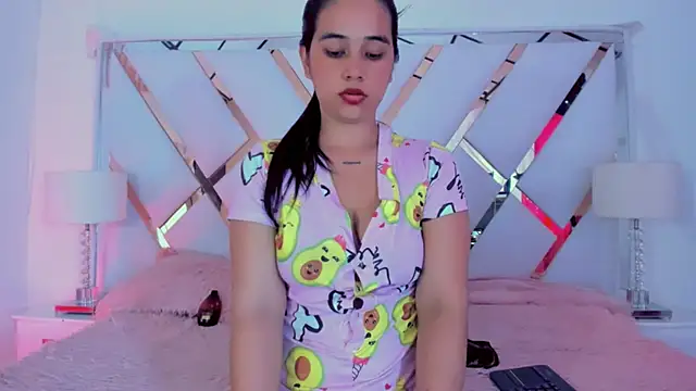 naughty  sara online show from March 8, 5:54 pm