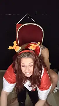 Snapshot of Sweet-SpicyOff chatting on December 23, 9:51 pm Sweet-SpicyOff online show from December 23, 9:51 pm