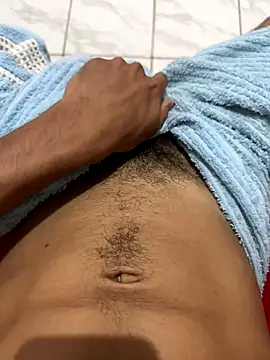 Snapshot of E_Himeros chatting on December 3, 3:52 am E Himeros online show from December 3, 3:52 am