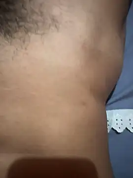 Snapshot of E_Himeros chatting on February 25, 5:52 am E Himeros online show from February 25, 5:52 am