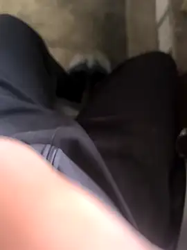 Snapshot of rana9639_1 chatting on December 15, 6:18 am rana9639 1 online show from December 15, 6:18 am