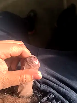 Snapshot of rana9639_1 chatting on January 9, 9:16 am rana9639 1 online show from January 9, 9:16 am