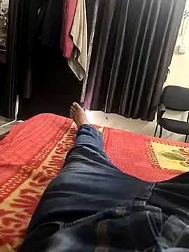 Snapshot of rana9639_1 chatting on March 7, 5:29 am rana9639 1 online show from March 7, 5:29 am