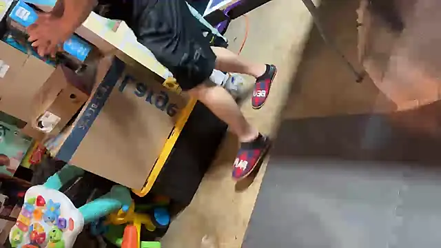 Snapshot of Dani_Dragon69 chatting on March 2, 11:50 am Dani Dragon69 online show from March 2, 11:50 am