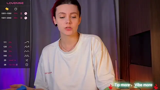 Snapshot of HarpyWitch chatting on February 27, 7:47 pm HarpyWitch online show from February 27, 7:47 pm