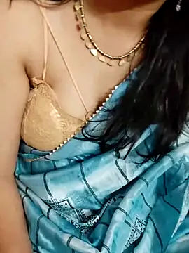 santurmom online show from March 11, 6:19 pm