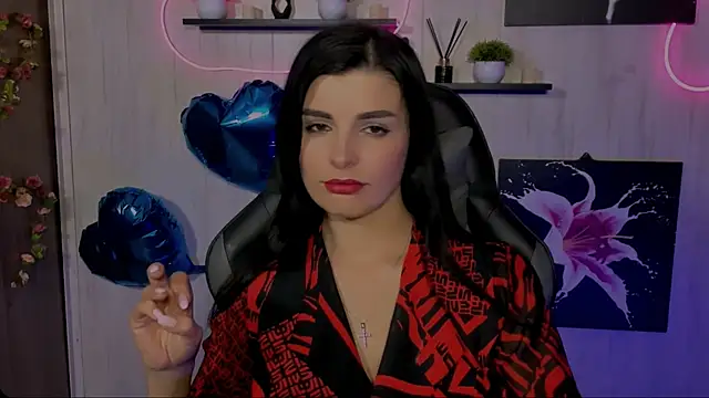 KayWuds online show from January 26, 7:09 pm