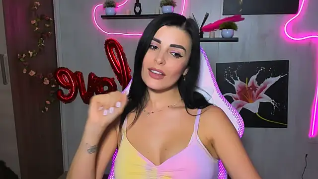 KayWuds online show from March 2, 12:11 pm