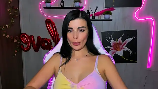 KayWuds online show from March 2, 3:16 pm